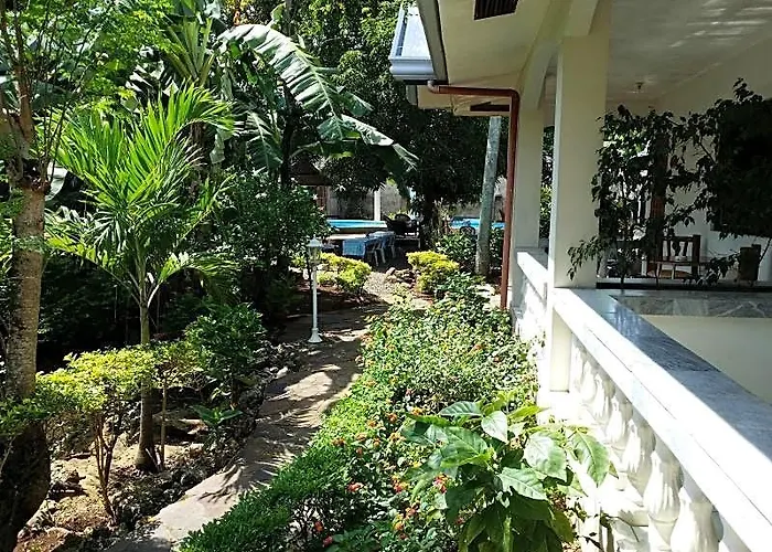 Mini-hôtel Lapu-lapu Cottages&restaurant